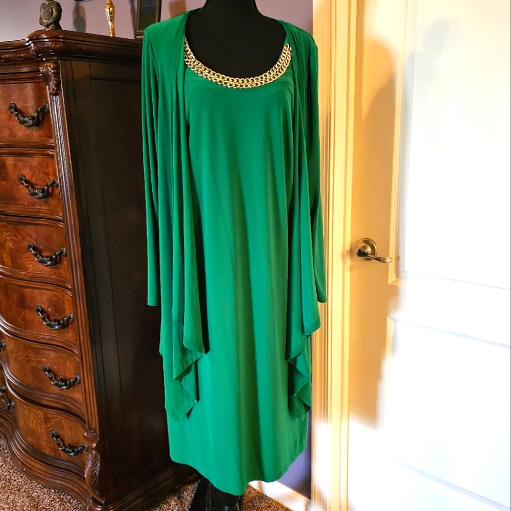 Green Dress chain neckline